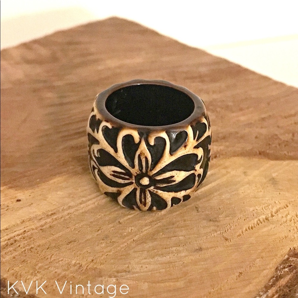 Vintage Brown Carved Resin Plastic Flower Ring